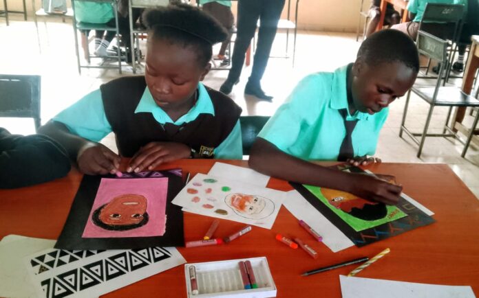 Art Lesson at St. Peters Disii